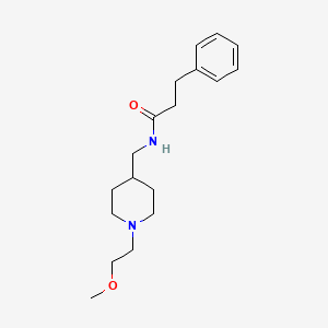 molecular formula C18H28N2O2 B2931789 N-((1-(2-methoxyethyl)piperidin-4-yl)methyl)-3-phenylpropanamide CAS No. 953930-80-8