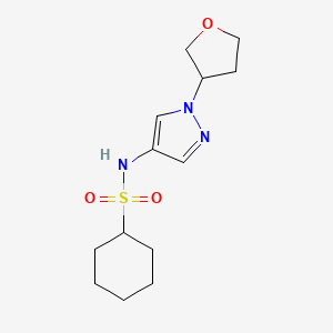 molecular formula C13H21N3O3S B2932883 N-[1-(oxolan-3-yl)-1H-pyrazol-4-yl]cyclohexanesulfonamide CAS No. 1797865-88-3