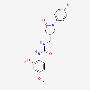 1-(2,4-Dimethoxyphenyl)-3-((1-(4-fluorophenyl)-5-oxopyrrolidin-3-yl)methyl)urea