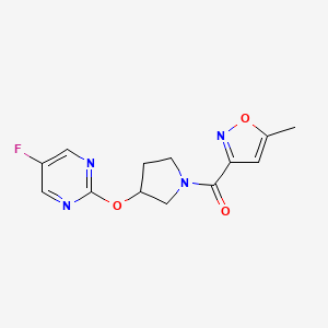 molecular formula C13H13FN4O3 B2934833 (3-((5-Fluoropyrimidin-2-yl)oxy)pyrrolidin-1-yl)(5-methylisoxazol-3-yl)methanone CAS No. 2034389-33-6