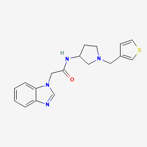 molecular formula C18H20N4OS B2937956 2-(1H-1,3-benzodiazol-1-yl)-N-{1-[(thiophen-3-yl)methyl]pyrrolidin-3-yl}acetamide CAS No. 2097923-90-3