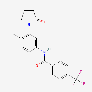 molecular formula C19H17F3N2O2 B2938872 N-[4-methyl-3-(2-oxopyrrolidin-1-yl)phenyl]-4-(trifluoromethyl)benzamide CAS No. 941889-90-3