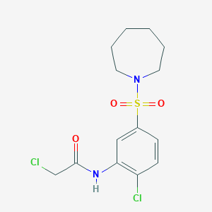 molecular formula C14H18Cl2N2O3S B2939100 N-[5-(azepane-1-sulfonyl)-2-chlorophenyl]-2-chloroacetamide CAS No. 380431-59-4