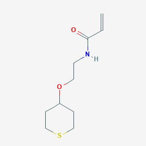 B2940578 N-[2-(Thian-4-yloxy)ethyl]prop-2-enamide CAS No. 2288068-06-2