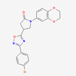 4-(3-(4-Bromophenyl)-1,2,4-oxadiazol-5-yl)-1-(2,3-dihydrobenzo[b][1,4]dioxin-6-yl)pyrrolidin-2-one