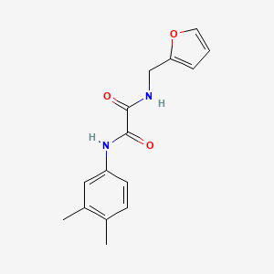 molecular formula C15H16N2O3 B2946702 N'-(3,4-dimethylphenyl)-N-[(furan-2-yl)methyl]ethanediamide CAS No. 331863-15-1