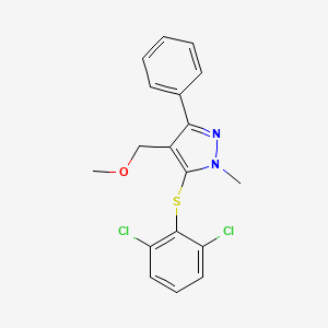 molecular formula C18H16Cl2N2OS B2947149 5-[(2,6-dichlorophenyl)sulfanyl]-4-(methoxymethyl)-1-methyl-3-phenyl-1H-pyrazole CAS No. 318248-42-9