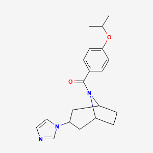 molecular formula C20H25N3O2 B2947160 ((1R,5S)-3-(1H-imidazol-1-yl)-8-azabicyclo[3.2.1]octan-8-yl)(4-isopropoxyphenyl)methanone CAS No. 2320663-99-6