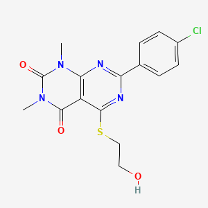 molecular formula C16H15ClN4O3S B2948730 7-(4-Chlorophenyl)-5-(2-hydroxyethylsulfanyl)-1,3-dimethylpyrimido[4,5-d]pyrimidine-2,4-dione CAS No. 872694-62-7