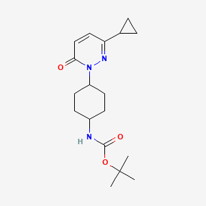molecular formula C18H27N3O3 B2948755 tert-butyl N-[4-(3-cyclopropyl-6-oxo-1,6-dihydropyridazin-1-yl)cyclohexyl]carbamate CAS No. 2379976-58-4