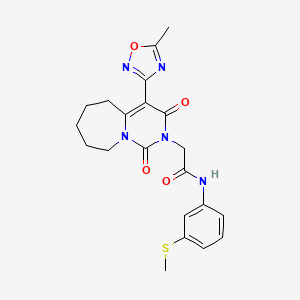 molecular formula C21H23N5O4S B2951035 2-[4-(5-甲基-1,2,4-恶二唑-3-基)-1,3-二氧-3,5,6,7,8,9-六氢嘧啶并[1,6-a]氮杂菲-2(1H)-基]-N-[3-(甲硫基)苯基]乙酰胺 CAS No. 1775444-74-0