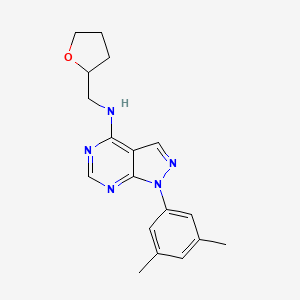 molecular formula C18H21N5O B2953903 [1-(3,5-Dimethylphenyl)pyrazolo[4,5-e]pyrimidin-4-yl](oxolan-2-ylmethyl)amine CAS No. 1105220-93-6