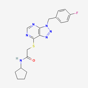 molecular formula C18H19FN6OS B2955074 N-cyclopentyl-2-({3-[(4-fluorophenyl)methyl]-3H-[1,2,3]triazolo[4,5-d]pyrimidin-7-yl}sulfanyl)acetamide CAS No. 863457-96-9