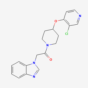 molecular formula C19H19ClN4O2 B2955807 2-(1H-benzo[d]imidazol-1-yl)-1-(4-((3-chloropyridin-4-yl)oxy)piperidin-1-yl)ethanone CAS No. 2034302-15-1