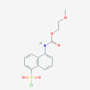 molecular formula C14H14ClNO5S B2955819 2-Methoxyethyl (5-(chlorosulfonyl)naphthalen-1-yl)carbamate CAS No. 728864-82-2