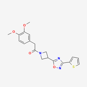 2-(3,4-Dimethoxyphenyl)-1-(3-(3-(thiophen-2-yl)-1,2,4-oxadiazol-5-yl)azetidin-1-yl)ethanone