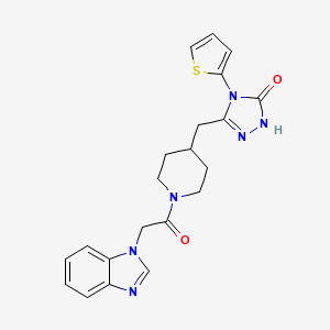 molecular formula C21H22N6O2S B2960738 3-((1-(2-(1H-benzo[d]imidazol-1-yl)acetyl)piperidin-4-yl)methyl)-4-(thiophen-2-yl)-1H-1,2,4-triazol-5(4H)-one CAS No. 2034435-35-1