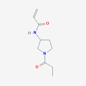 B2961534 N-(1-Propanoylpyrrolidin-3-yl)prop-2-enamide CAS No. 2175582-43-9