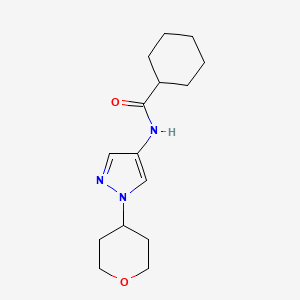 molecular formula C15H23N3O2 B2961884 N-[1-(oxan-4-yl)-1H-pyrazol-4-yl]cyclohexanecarboxamide CAS No. 1797319-09-5