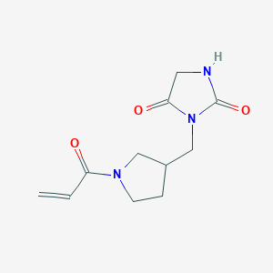 3-{[1-(Prop-2-enoyl)pyrrolidin-3-yl]methyl}imidazolidine-2,4-dione