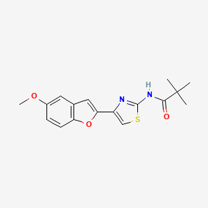 molecular formula C17H18N2O3S B2963770 N-[4-(5-methoxy-1-benzofuran-2-yl)-1,3-thiazol-2-yl]-2,2-dimethylpropanamide CAS No. 922079-54-7
