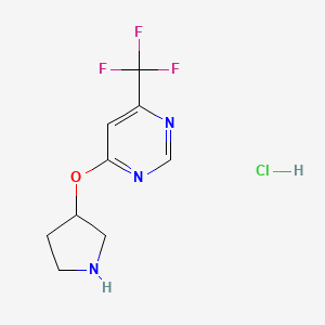 molecular formula C9H11ClF3N3O B2965201 4-(吡咯烷-3-氧基)-6-(三氟甲基)嘧啶盐酸盐 CAS No. 1779128-39-0