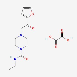 molecular formula C15H21N3O7 B2965205 N-乙基-4-(2-(呋喃-2-基)-2-氧代乙基)哌嗪-1-甲酰胺草酸盐 CAS No. 1351644-70-6