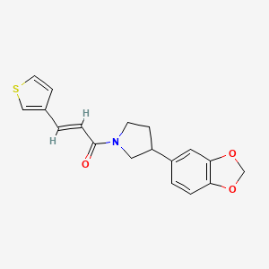 molecular formula C18H17NO3S B2965609 (E)-1-(3-(benzo[d][1,3]dioxol-5-yl)pyrrolidin-1-yl)-3-(thiophen-3-yl)prop-2-en-1-one CAS No. 2035008-17-2