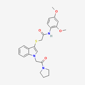 molecular formula C24H27N3O4S B2966430 N-(2,4-dimethoxyphenyl)-2-({1-[2-oxo-2-(pyrrolidin-1-yl)ethyl]-1H-indol-3-yl}sulfanyl)acetamide CAS No. 877658-89-4