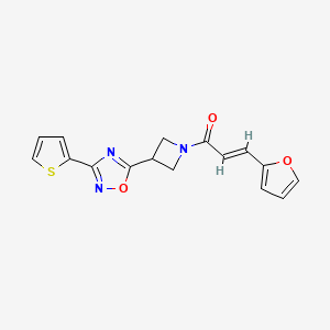 molecular formula C16H13N3O3S B2966944 (E)-3-(furan-2-yl)-1-(3-(3-(thiophen-2-yl)-1,2,4-oxadiazol-5-yl)azetidin-1-yl)prop-2-en-1-one CAS No. 1331457-07-8