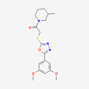 2-((5-(3,5-Dimethoxyphenyl)-1,3,4-oxadiazol-2-yl)thio)-1-(3-methylpiperidin-1-yl)ethanone