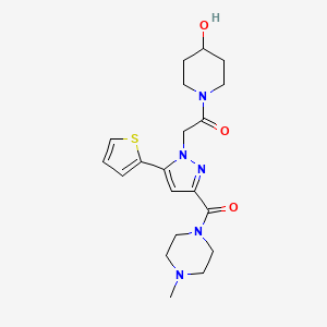 1-(4-hydroxypiperidin-1-yl)-2-(3-(4-methylpiperazine-1-carbonyl)-5-(thiophen-2-yl)-1H-pyrazol-1-yl)ethanone