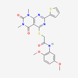 molecular formula C22H21N5O5S2 B2970626 N-(2,5-dimethoxyphenyl)-2-((6,8-dimethyl-5,7-dioxo-2-(thiophen-2-yl)-5,6,7,8-tetrahydropyrimido[4,5-d]pyrimidin-4-yl)thio)acetamide CAS No. 847191-81-5