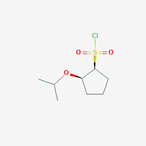 (1S,2R)-2-Propan-2-yloxycyclopentane-1-sulfonyl chloride