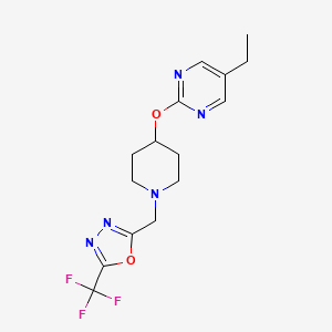 molecular formula C15H18F3N5O2 B2971754 2-[[4-(5-Ethylpyrimidin-2-yl)oxypiperidin-1-yl]methyl]-5-(trifluoromethyl)-1,3,4-oxadiazole CAS No. 2380144-96-5