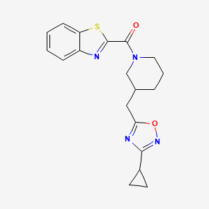 molecular formula C19H20N4O2S B2976169 Benzo[d]thiazol-2-yl(3-((3-cyclopropyl-1,2,4-oxadiazol-5-yl)methyl)piperidin-1-yl)methanone CAS No. 1705127-51-0