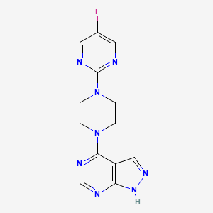 molecular formula C13H13FN8 B2976908 5-fluoro-2-(4-{1H-pyrazolo[3,4-d]pyrimidin-4-yl}piperazin-1-yl)pyrimidine CAS No. 2415539-97-6