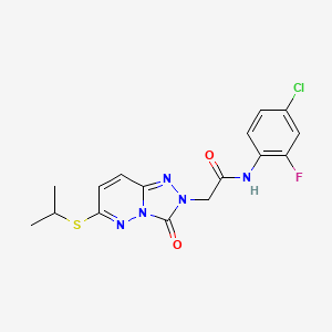 N-(4-chloro-2-fluorophenyl)-2-(3-oxo-6-propan-2-ylsulfanyl-[1,2,4]triazolo[4,3-b]pyridazin-2-yl)acetamide