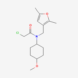 2-Chloro-N-[(2,5-dimethylfuran-3-yl)methyl]-N-(4-methoxycyclohexyl)acetamide