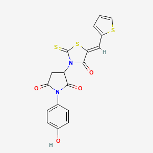 molecular formula C18H12N2O4S3 B2983561 (Z)-1-(4-hydroxyphenyl)-3-(4-oxo-5-(thiophen-2-ylmethylene)-2-thioxothiazolidin-3-yl)pyrrolidine-2,5-dione CAS No. 898638-33-0
