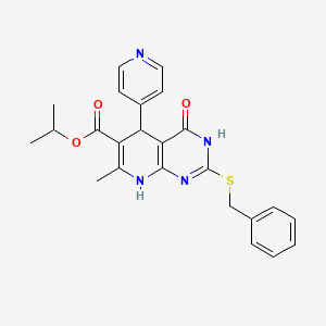 molecular formula C24H24N4O3S B2989447 Isopropyl 2-(benzylthio)-7-methyl-4-oxo-5-(pyridin-4-yl)-3,4,5,8-tetrahydropyrido[2,3-d]pyrimidine-6-carboxylate CAS No. 537047-12-4