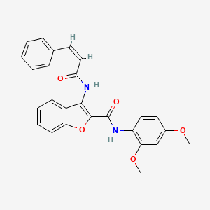 (Z)-N-(2,4-dimethoxyphenyl)-3-(3-phenylacrylamido)benzofuran-2-carboxamide
