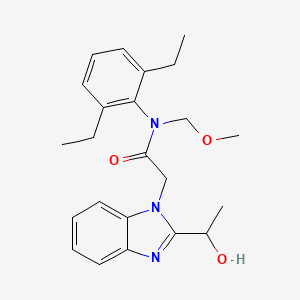 N-(2,6-Diethyl-phenyl)-2-[2-(1-hydroxy-ethyl)-benzoimidazol-1-yl]-N-methoxymethyl-acetamide