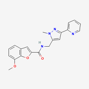 molecular formula C20H18N4O3 B2994492 7-Methoxy-N-[(2-methyl-5-pyridin-2-ylpyrazol-3-yl)methyl]-1-benzofuran-2-carboxamide CAS No. 2320465-90-3