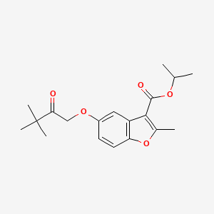 molecular formula C19H24O5 B2996621 Propan-2-yl 5-(3,3-dimethyl-2-oxobutoxy)-2-methyl-1-benzofuran-3-carboxylate CAS No. 308295-17-2