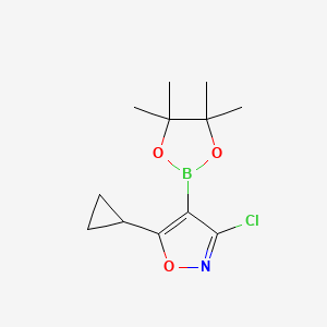 molecular formula C12H17BClNO3 B2998429 3-Chloro-5-cyclopropyl-4-(4,4,5,5-tetramethyl-1,3,2-dioxaborolan-2-yl)isoxazole CAS No. 1446443-32-8