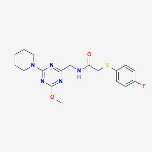 molecular formula C18H22FN5O2S B2998654 2-((4-fluorophenyl)thio)-N-((4-methoxy-6-(piperidin-1-yl)-1,3,5-triazin-2-yl)methyl)acetamide CAS No. 2034470-40-9