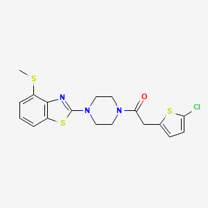 2-(5-Chlorothiophen-2-yl)-1-(4-(4-(methylthio)benzo[d]thiazol-2-yl)piperazin-1-yl)ethanone