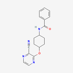molecular formula C18H18N4O2 B3006182 N-((1r,4r)-4-((3-cyanopyrazin-2-yl)oxy)cyclohexyl)benzamide CAS No. 2034255-56-4