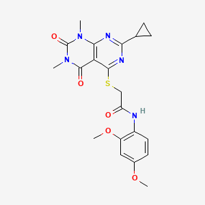 molecular formula C21H23N5O5S B3006268 2-((2-cyclopropyl-6,8-dimethyl-5,7-dioxo-5,6,7,8-tetrahydropyrimido[4,5-d]pyrimidin-4-yl)thio)-N-(2,4-dimethoxyphenyl)acetamide CAS No. 906226-22-0